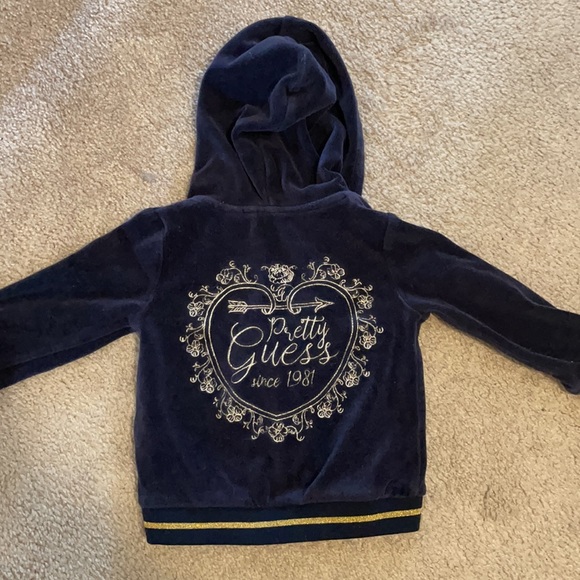 Little Girl’s Guess Track Suit (12m) - Picture 2 of 5